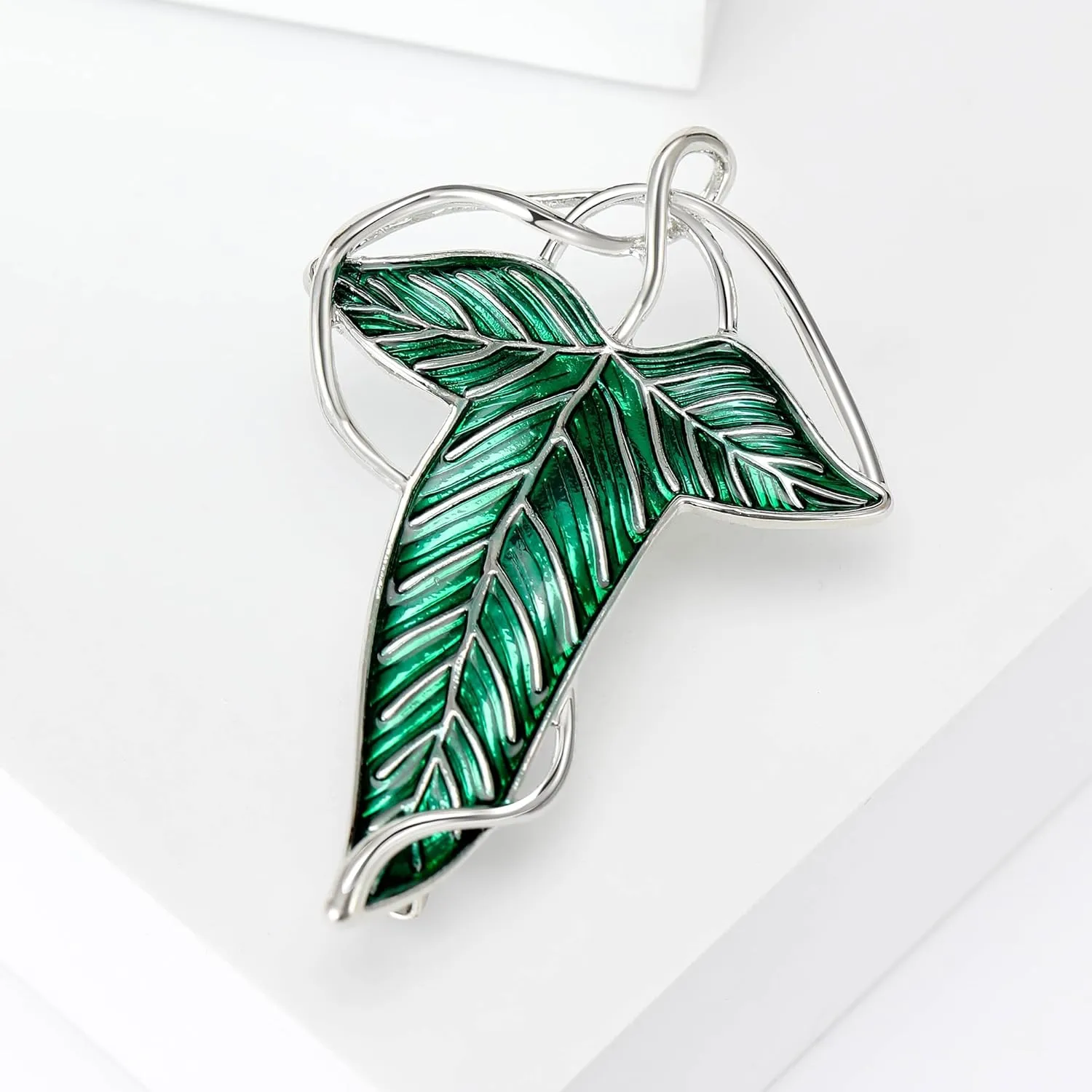 Enamel Green Leaf Brooches for Women Unisex Plant Pins 5-color Available Casual Party Accessories Gifts Elven Cloak Leaf Clasp Costume Accessory Cosplay Jewelry