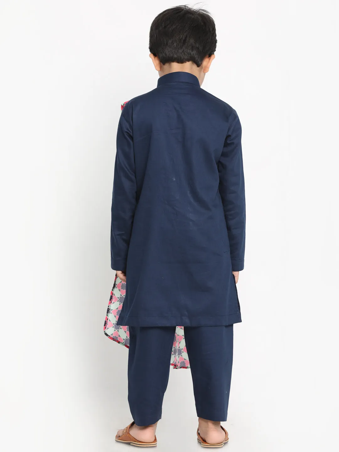 Jashvi Printed Dupatta Attached With A Belt Navy Blue Kurta And Pyjama Set